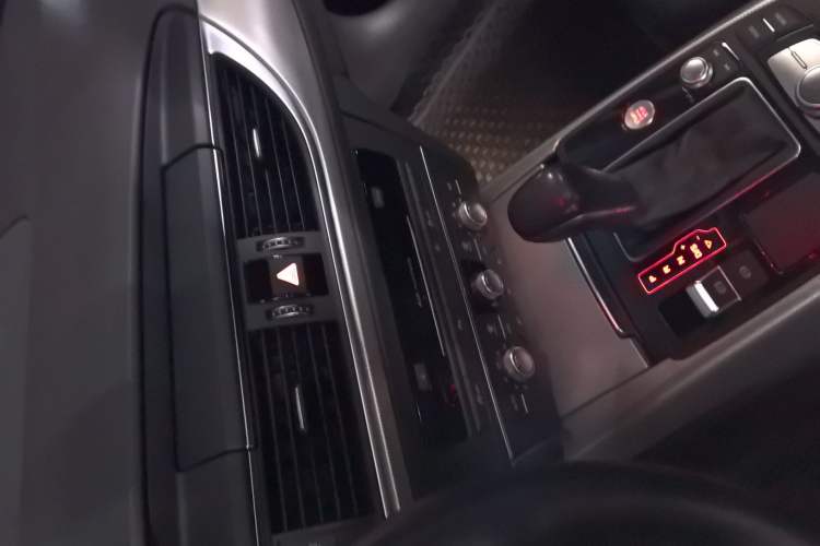 Used Audi A6L 2018 30th Anniversary Edition 35 TFSI Fashion Model