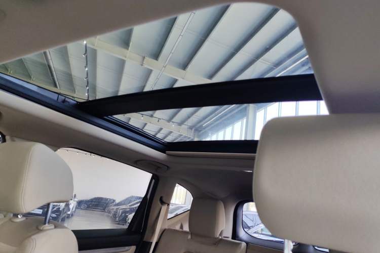 Used Honda CR-V 2021 240TURBO CVT 2WD Comfort Version Headliner