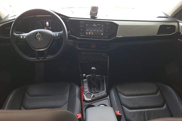 Used Volkswagen Tayron 2019 330TSI Two-Wheel-Drive Luxury Version China V Emission Standard Interior 2