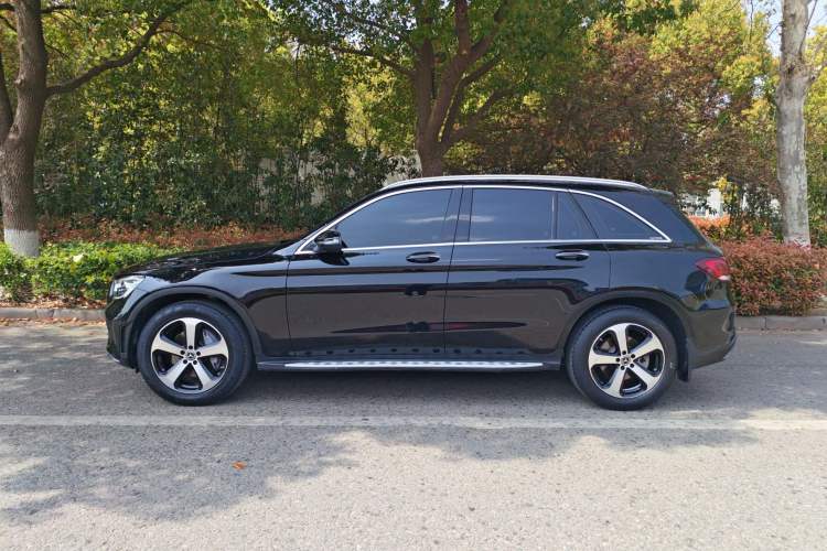 Used Mercedes-Benz GLC 2022 Facelifted GLC 260 L 4MATIC Dynamic Edition Exterior 3