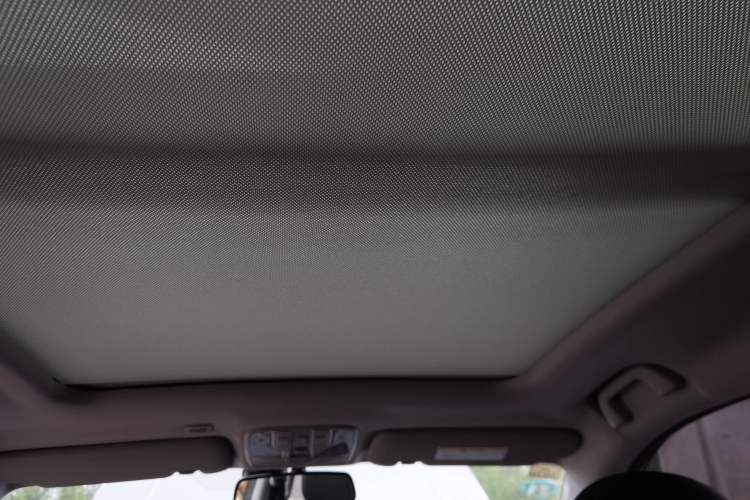 Used Haval H6 Coupe 2016 Blue-Label Diesel 2.0T Manual Two-Wheel Drive Elite Model China IV Standard
