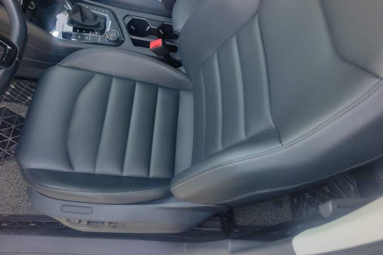 Used Volkswagen Tharu 2019 330TSI Four-Wheel Drive Flagship Model China VI Standard