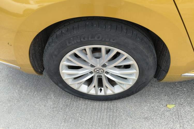 Used Volkswagen FAW-Volkswagen CC 2019 330TSI Glamour Edition China V Standard Exterior 3