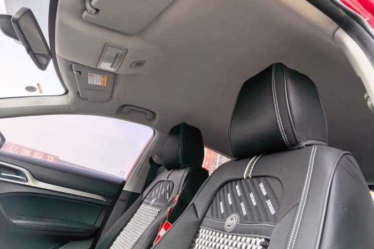 Used MG 6 2017 20T Manual Elite Smart Connect Version China V Standard Headliner