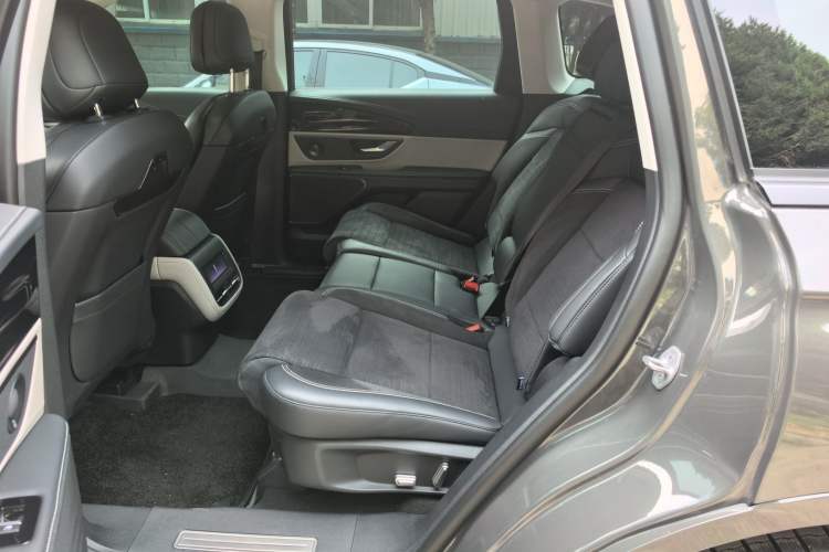 Used Lincoln Nautilus 2023 2.0T All-Wheel-Drive Zunrui Hybrid Version
