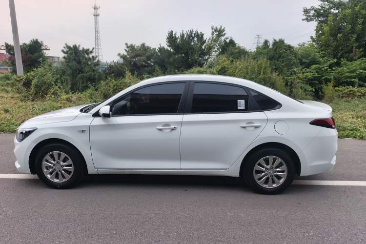 Used Hyundai Celesta 2020 1.6L Automatic GL Enjoyable Edition
