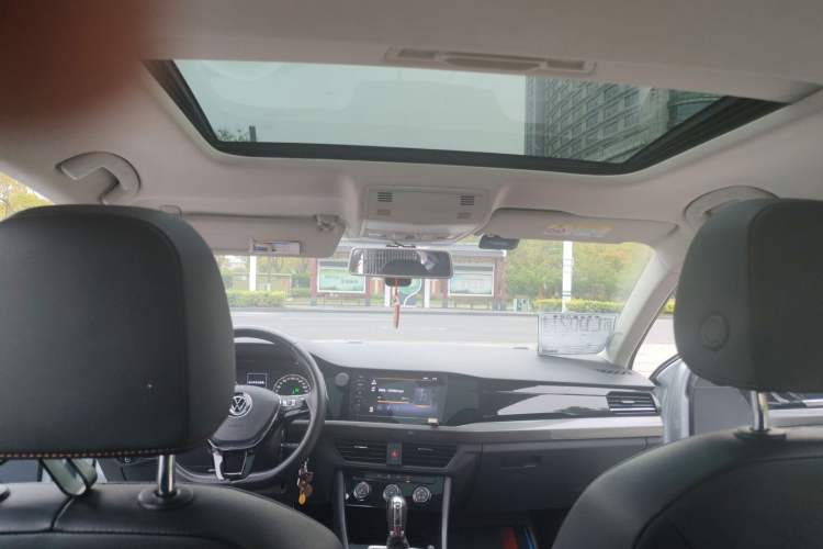 Used Volkswagen Bora 2021 1.5L Automatic Comfort Smart Connect Edition Headliner
