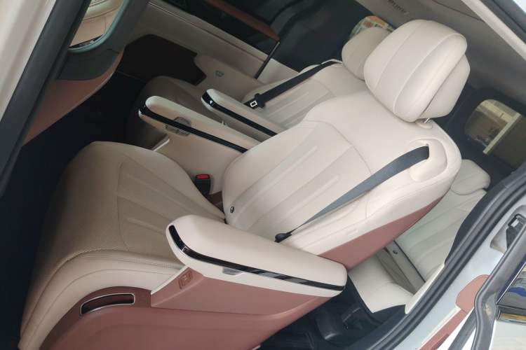 Used BYD Xia 2025 DM-i 1.5T 180km Beyond Edition