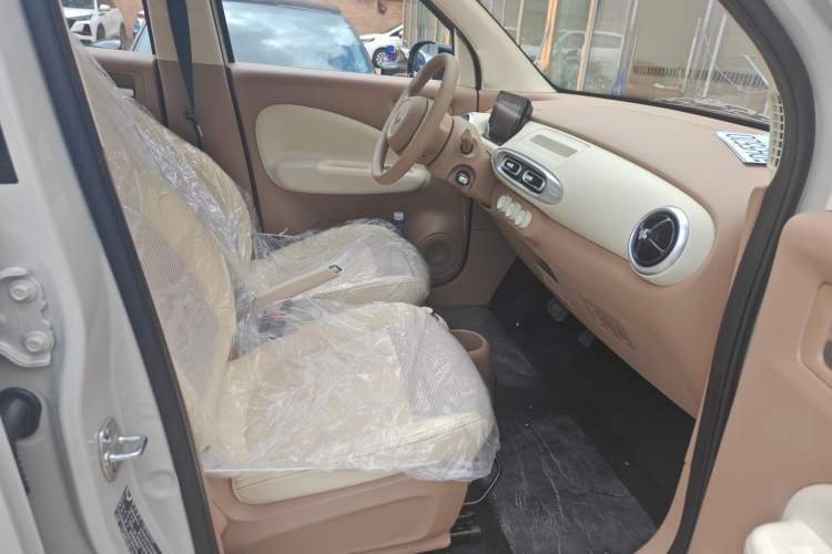 Used Wuling Hongguang MINIEV 2025 Four-Door Version Advanced Edition