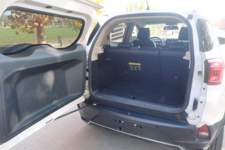 Used BYD Yuan New Energy 2019 EV535 Smart Connect Trendsetting Model