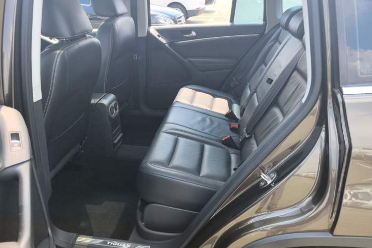 Used Volkswagen Tiguan L 2016 300TSI Automatic Two-Wheel Drive Luxury Edition