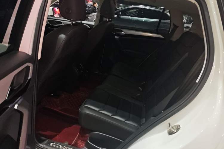 Used Volkswagen Tayron 2021 330TSI Two-Wheel Drive Luxury Smart Connectivity Version