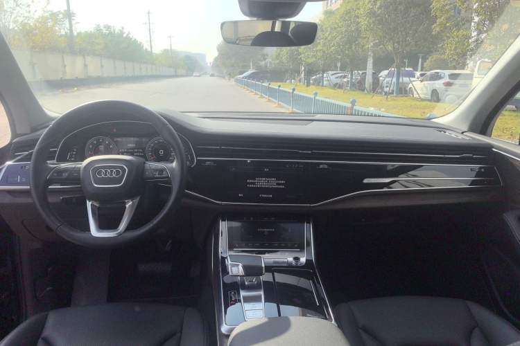 Used Audi Q7 2024 45 TFSI quattro S line Sport Edition
