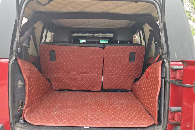 Used BAIC Off-Road BJ40 2016 40L 2.3T Manual All-Wheel Drive Prestige Edition
