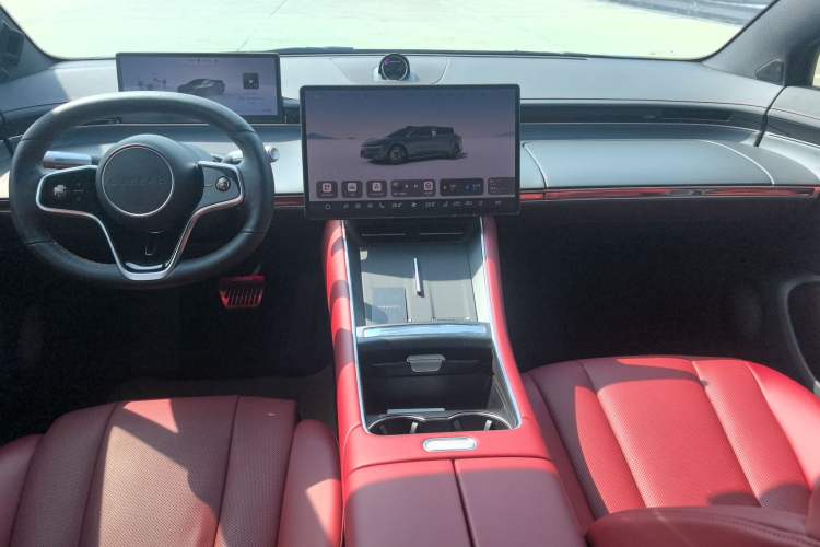 Used Hima Luxeed S7 2024 Max RS
