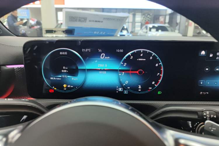 Used Mercedes-Benz A-Class 2022 Second Facelift A 200 L Sport Sedan Fashion Version