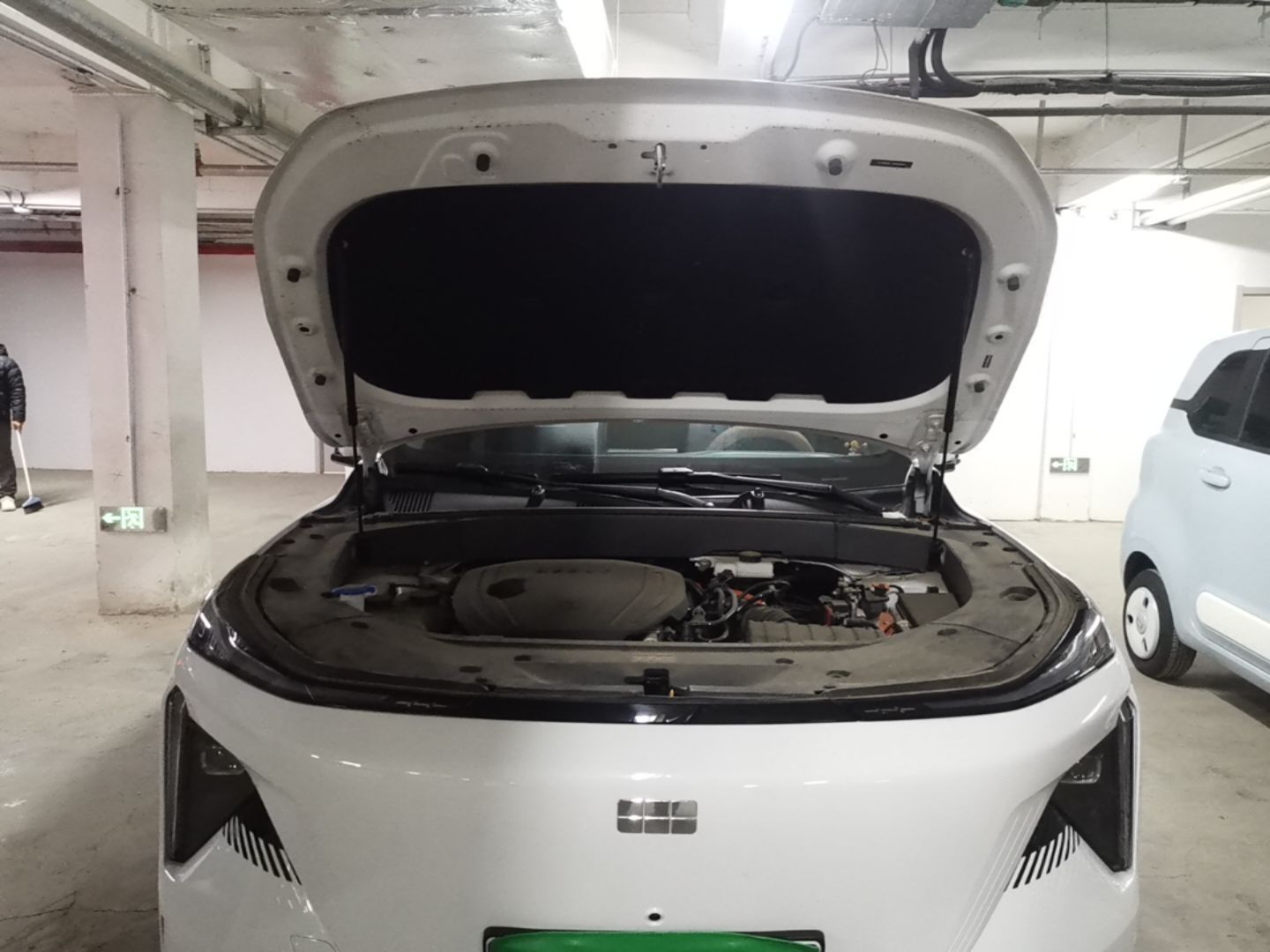 Geely Galaxy L7 2024 1.5T 115 km PLUS Dragon Edition — снимка 19