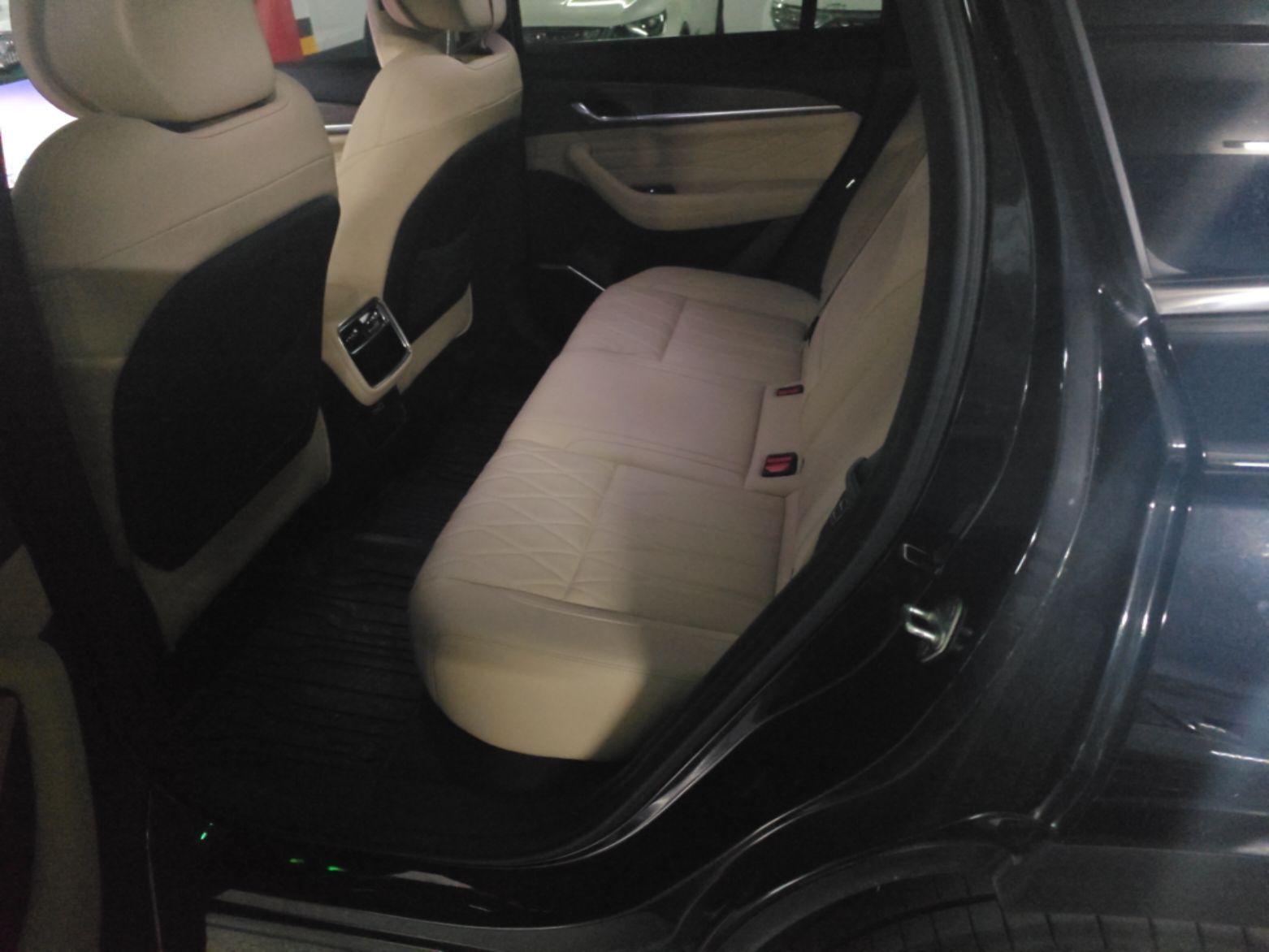 Geely Auto Monjaro L 2026 Model Oriental Yao 2.0TD Automatic Xiaohan Edition — снимка 16