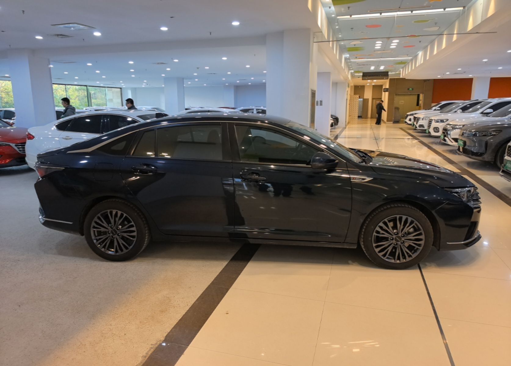 Dongfeng Aeolus Yixuan MAX 2021 1.5T Ultra-Stylish Trendsetter Edition — снимка 6