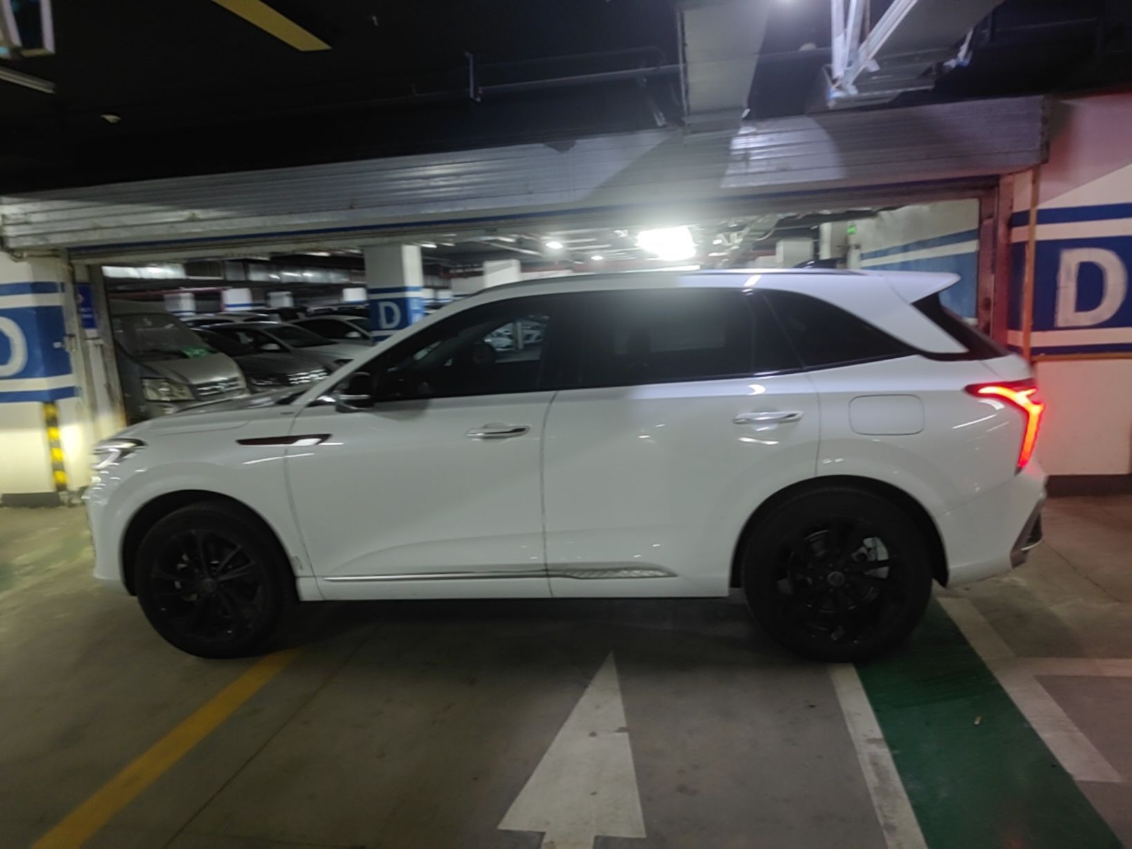 Hongqi HS3 PHEV 2025 Model 125km Jingwei PLUS 2 Millionth Anniversary Edition — снимка 7