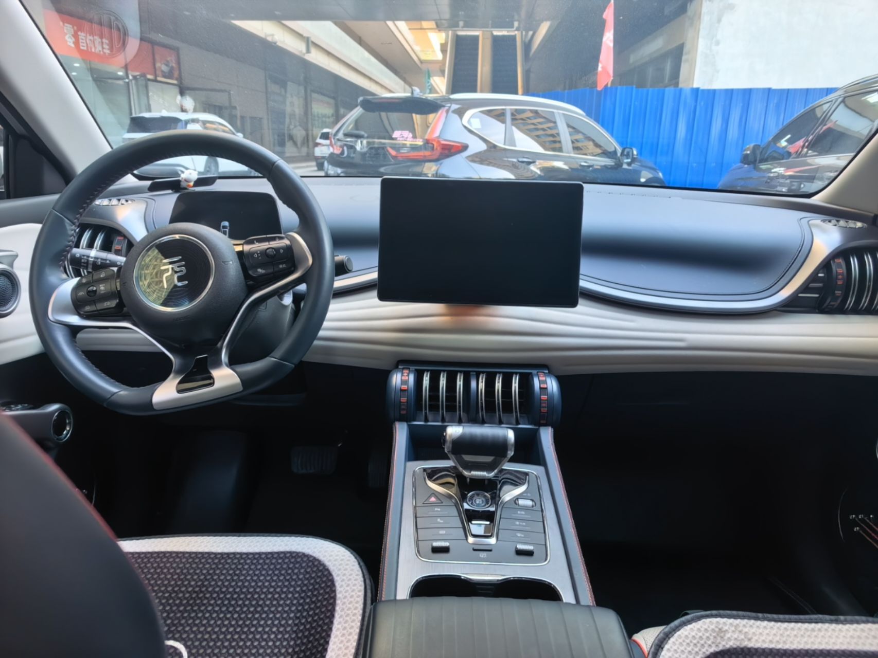 BYD Yuan PLUS 2022 510 km Flagship Version — снимка 8