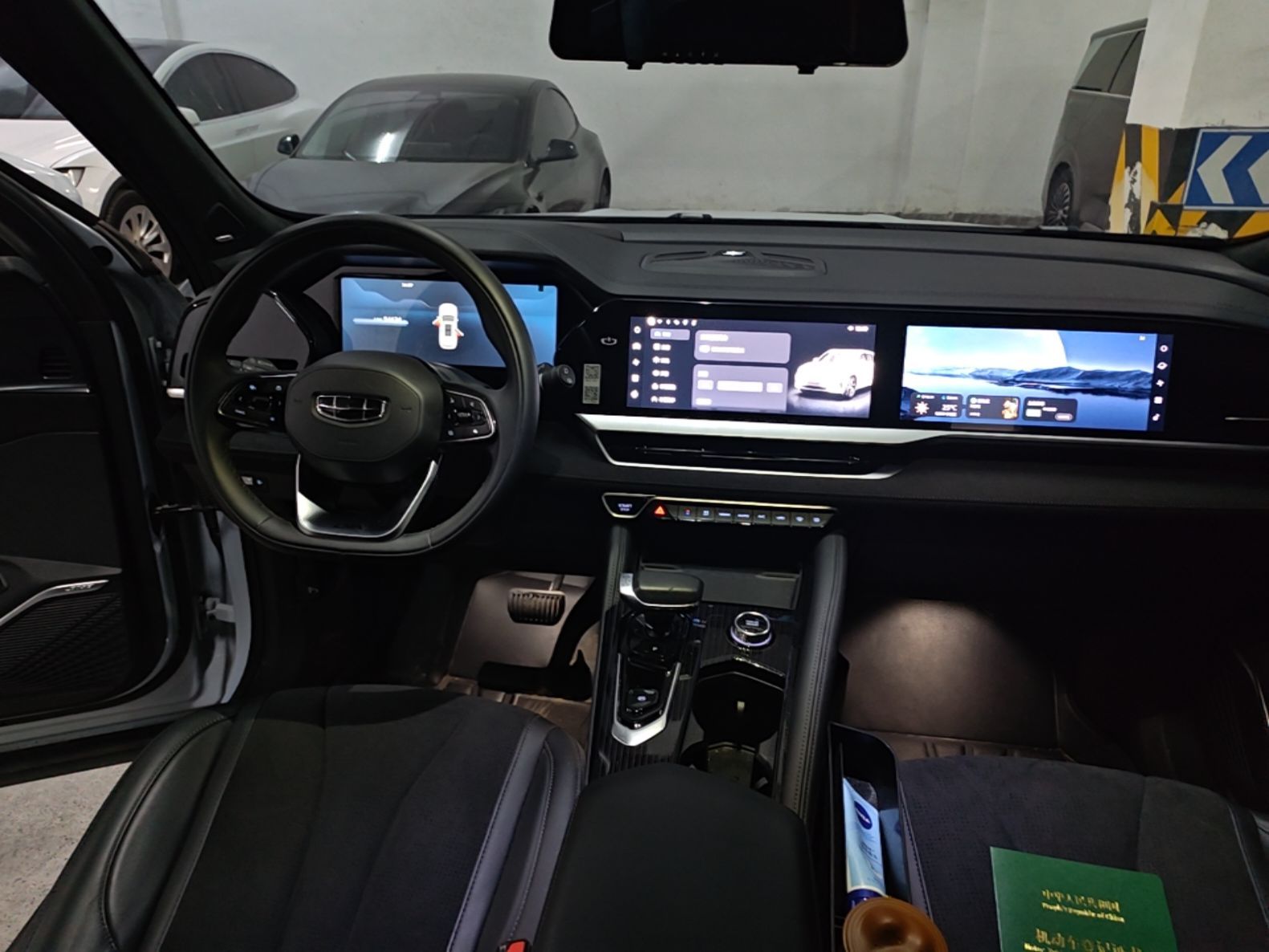 Geely Auto Monjaro L Extended Range Electric Version 2022 1.5T DHT Range-Extending Electric Supreme Edition — снимка 11