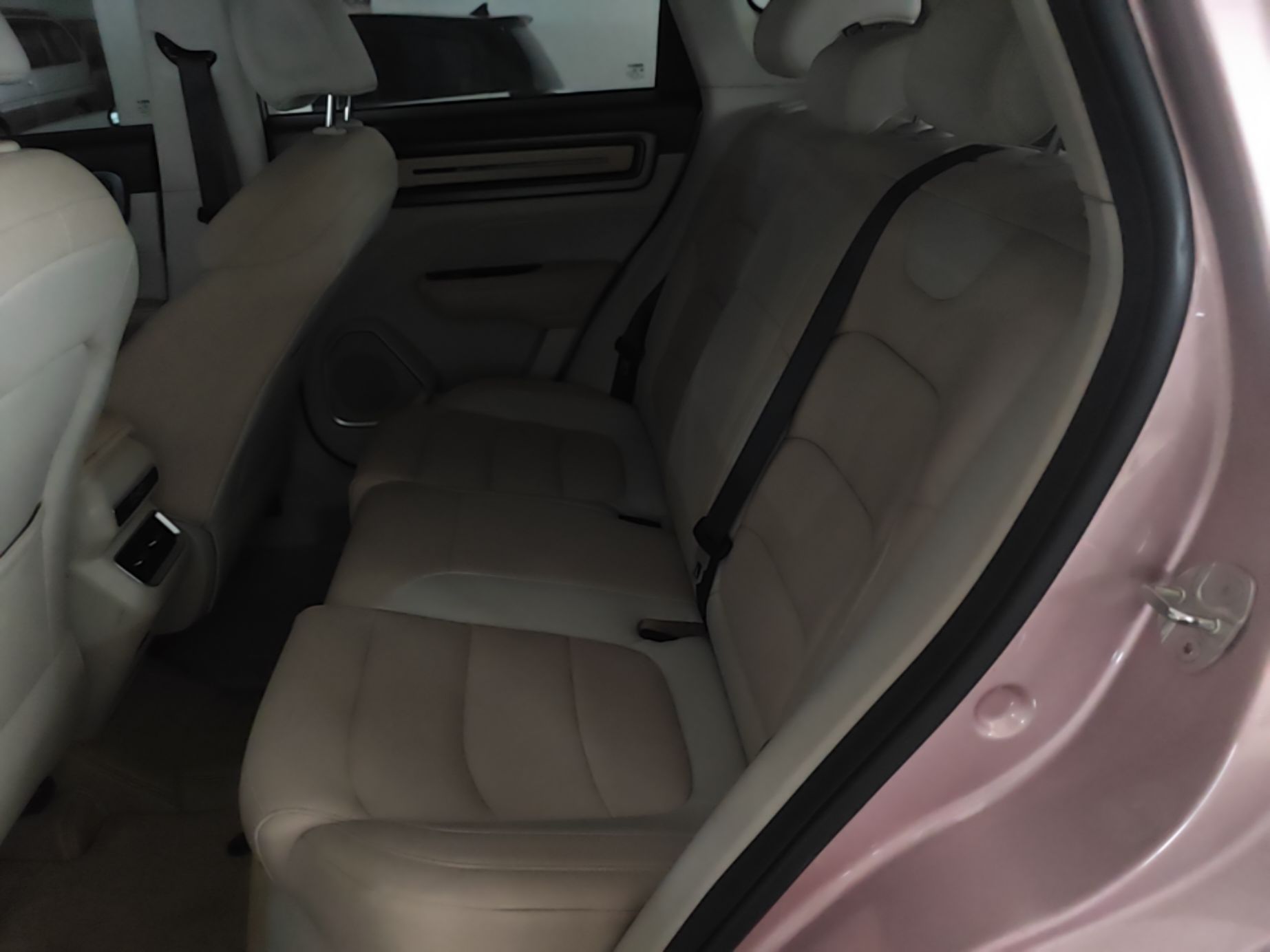 Geely Auto icon 2023 1.5TD Chocolate Smoothie Edition — снимка 18