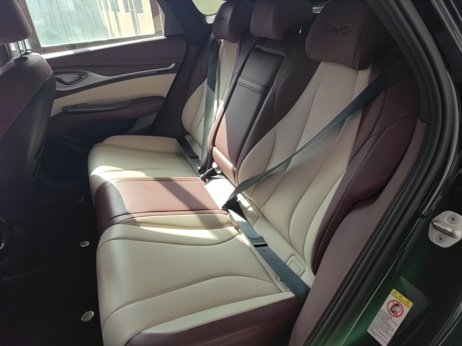 BYD Seal 2023 DM-i 1.5T 121km Prestige Model — снимка 16