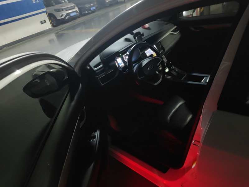 Used Geely Auto Emgrand 2019 Leading Edition 1.5L CVT Luxury Model China VI Standard — 18