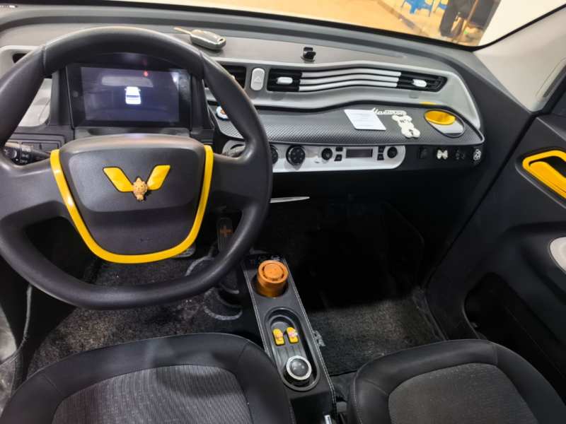 Used Wuling Hongguang MINIEV 2020 Freedom Version Lithium Iron Phosphate — 11