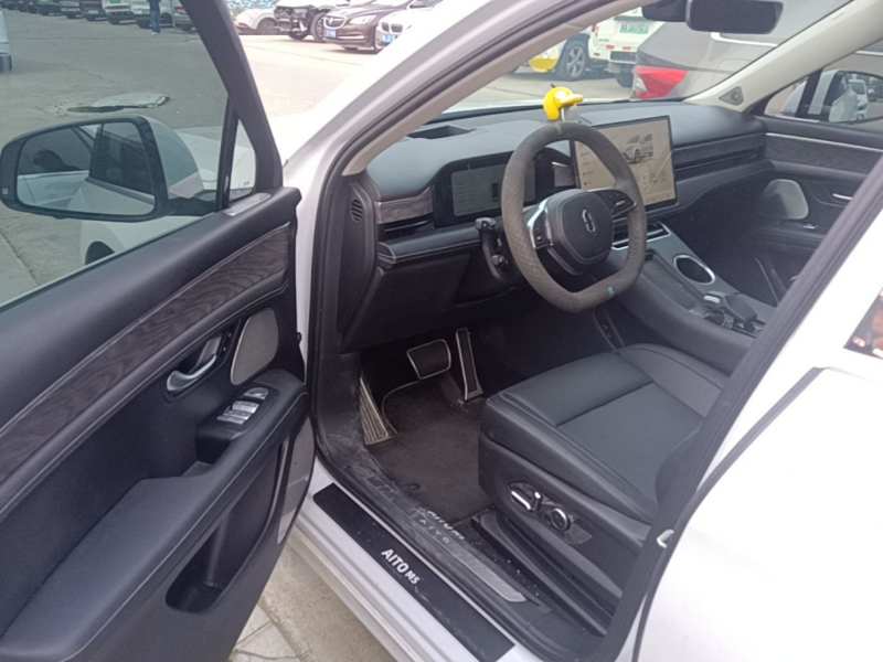Used Hima AITO M5 2022 Extended-Range Four-Wheel Drive Ultimate Edition — 18