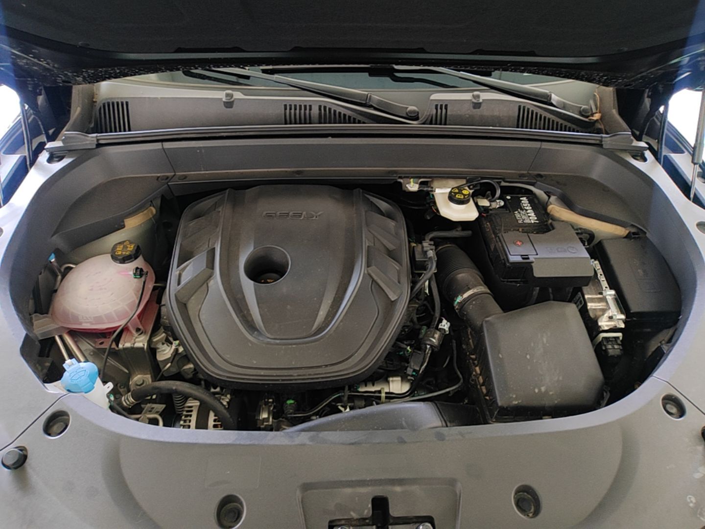 Geely Auto Monjaro L 2026 Model Oriental Yao 2.0TD Automatic Xiaohan Edition — снимка 19