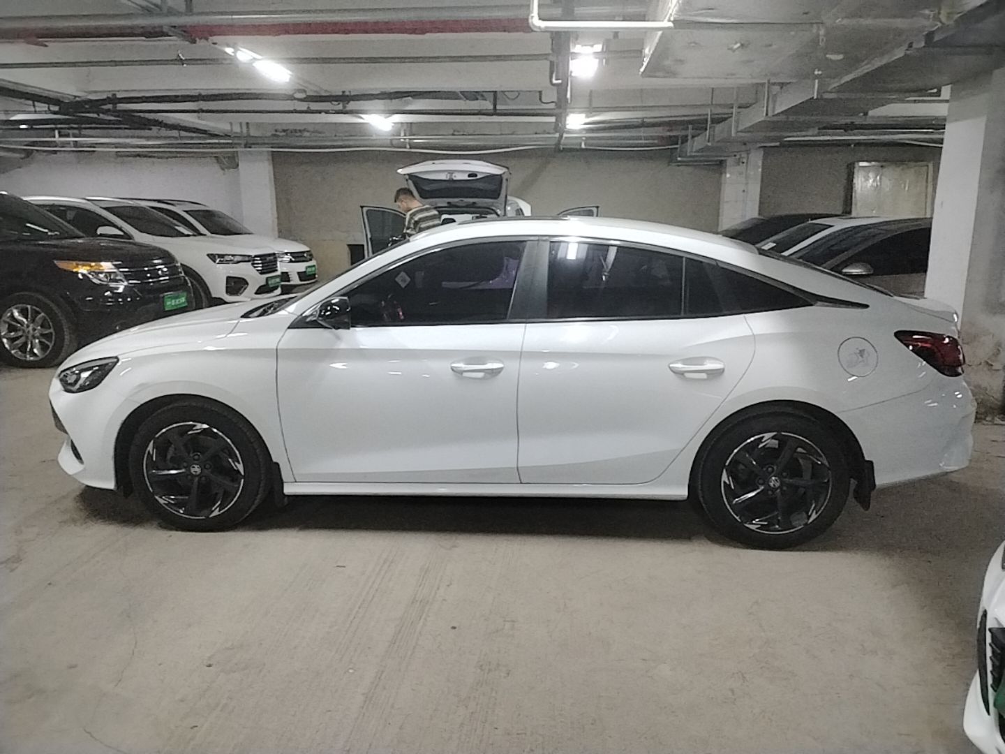 MG 5 2022 300TGI DCT Chao Yue Luxury Edition — снимка 5