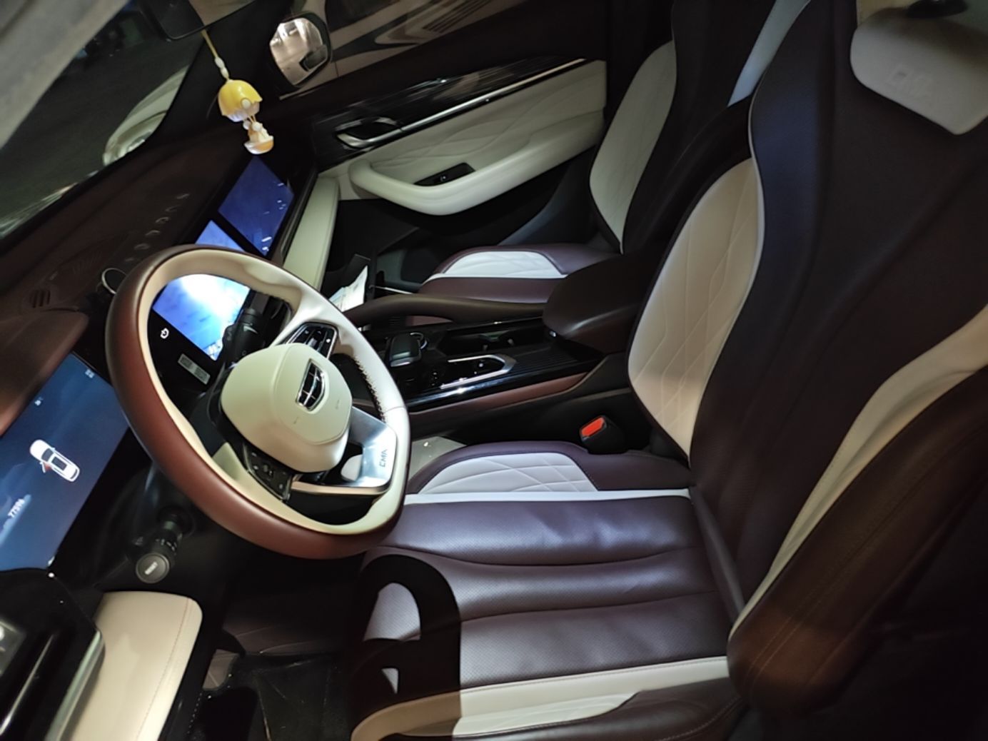 Geely Auto Monjaro L 2021 2.0TD DCT EVO Two-Wheel Drive Prestige Version — снимка 15