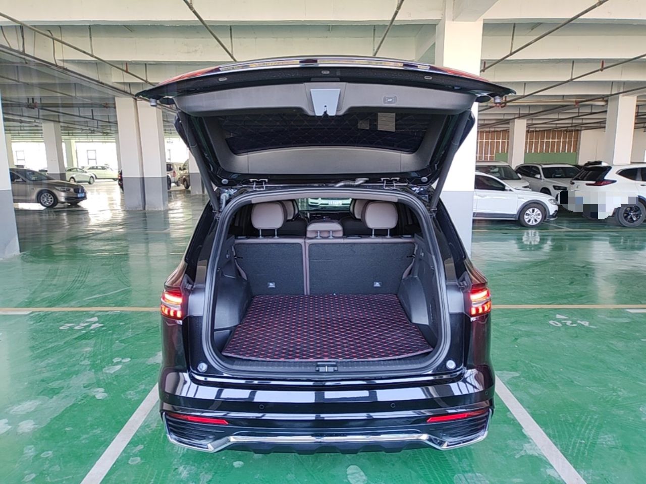 Geely Auto Monjaro L 2026 Model Oriental Yao 2.0TD Automatic Xiaohan Edition — снимка 18
