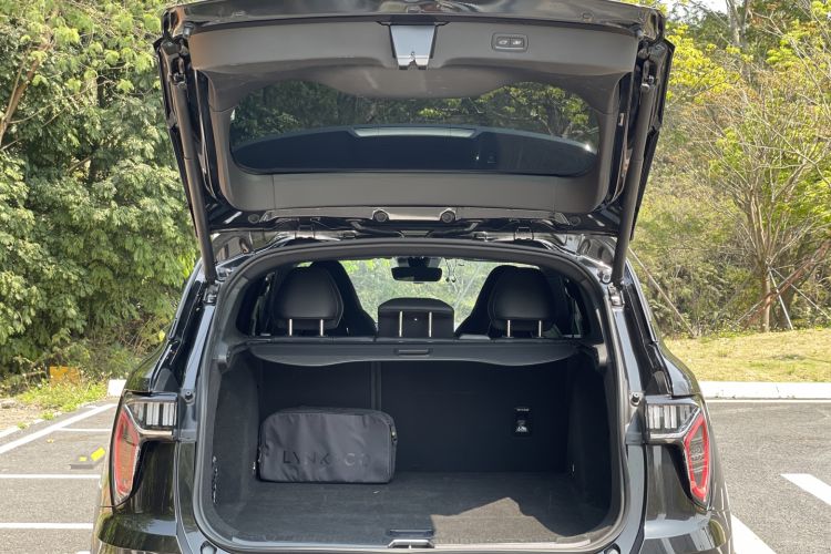 Used Lynk & Co 01 EM-P 2021 1.5TD PHEV Halo Trunk