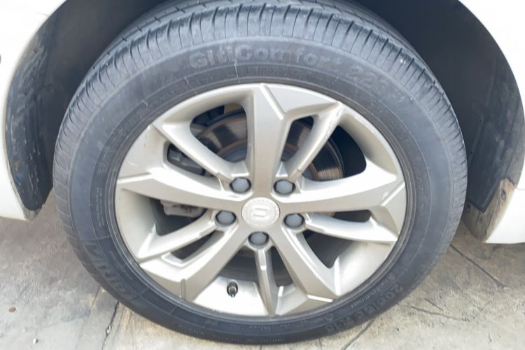 Used Geely Auto Emgrand GL 2021 UP 1.4T CVT Leading Edition Right Rear Wheel Hub