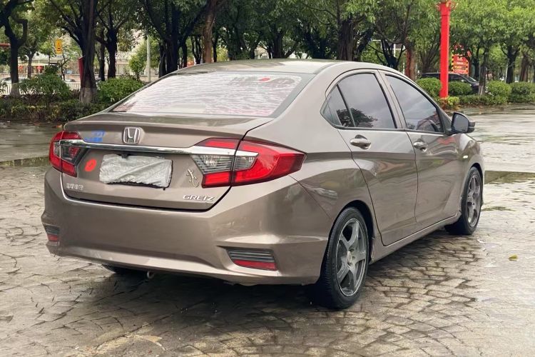 Used Honda Greiz 2016 1.5L CVT Classic Edition
