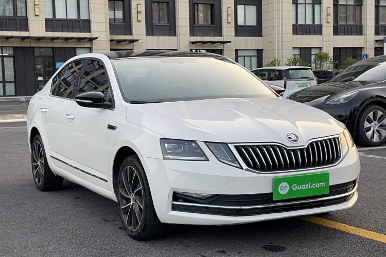 Used Skoda Octavia 2020 TSI280 DSG SmartDrive Luxury Edition