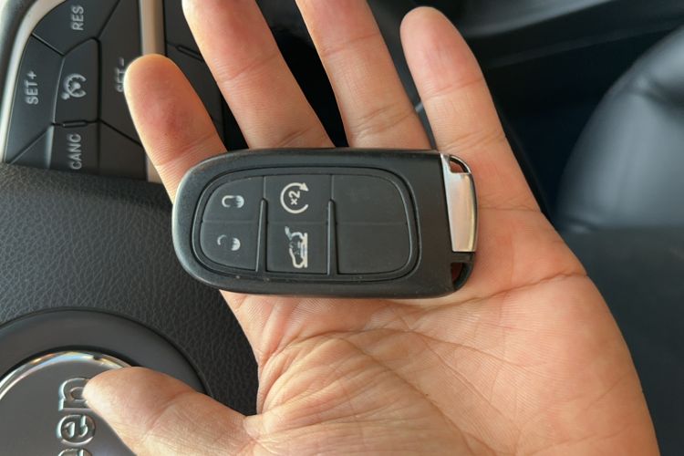 Used Jeep Cherokee 2017 2.4L Excellence Edition