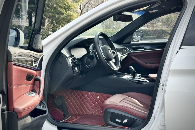 Used BMW 5 Series 2020 530Li Leading Model M Sport Package
