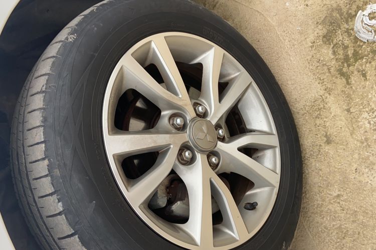 Used Mitsubishi Lancer EX 2013 Fashion Edition 1.8L CVT Comfort Version
