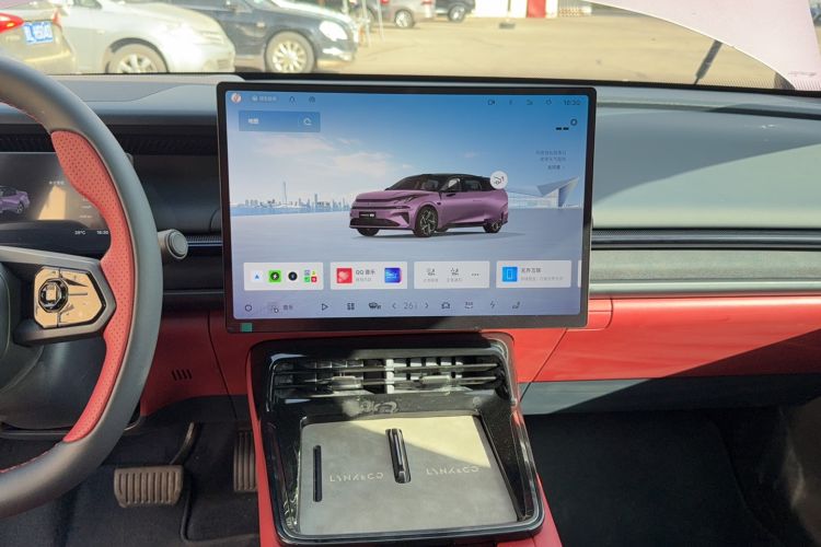 Used Lynk & Co 07 2026 Model 126 Long-Range Ultra H7 Audio And AC Panel