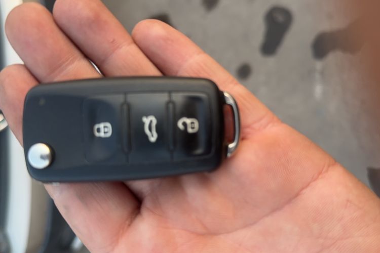 Used Volkswagen Polo 2014 1.6L Cross Polo Automatic
