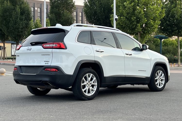 Used Jeep Cherokee 2016 2.4L Leading Edition