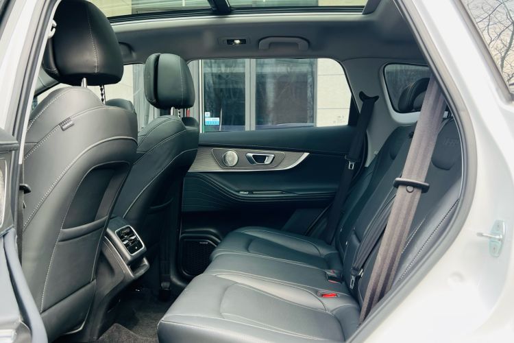 Used Chery Tiggo 8 PRO 2022 290T Two-Wheel Drive Sky Dome Edition 5 Seats