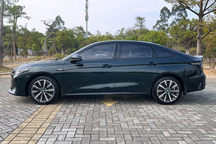 Used Chery Arrizo 8 2023 High-Energy Edition 2.0T DCT Luxury