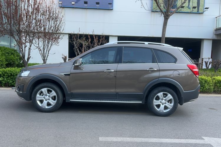 Used Chevrolet Captiva 2017 2.4L Two-Wheel Drive Luxury Edition 7 Seats
