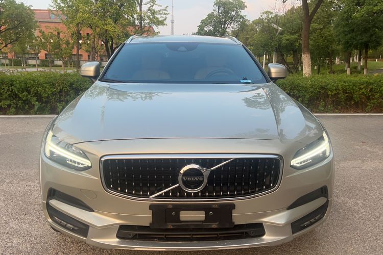 Used Volvo V90 2019 Cross Country T5 AWD Smart Range Version China V Standard