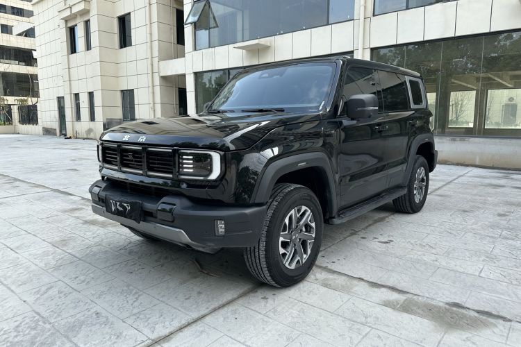 Used BAIC Off-Road BJ40 2024 2.0T All-New Urban Hunter Edition Chivalrous Style